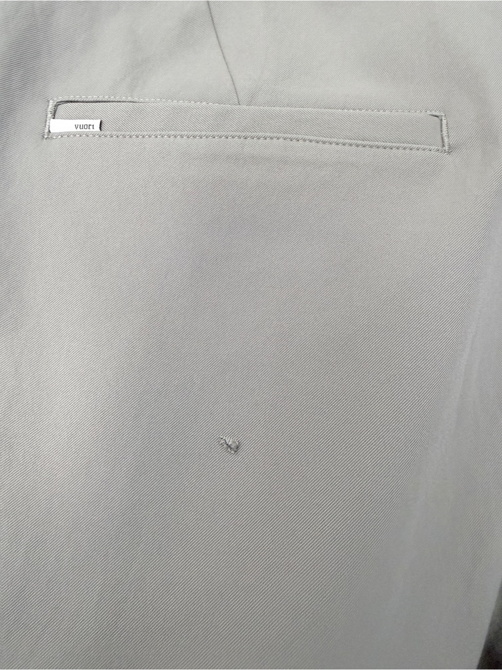 Vuori Men's Green-Gray Straight Cascade Tech Chino Pant size 32 - Picture 4 of 6